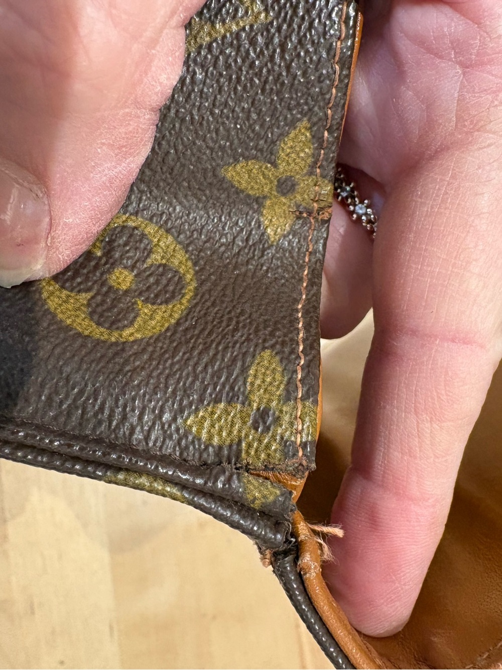 Louis Vuitton Vintage The French Co Clutch - Picture 7 of 10